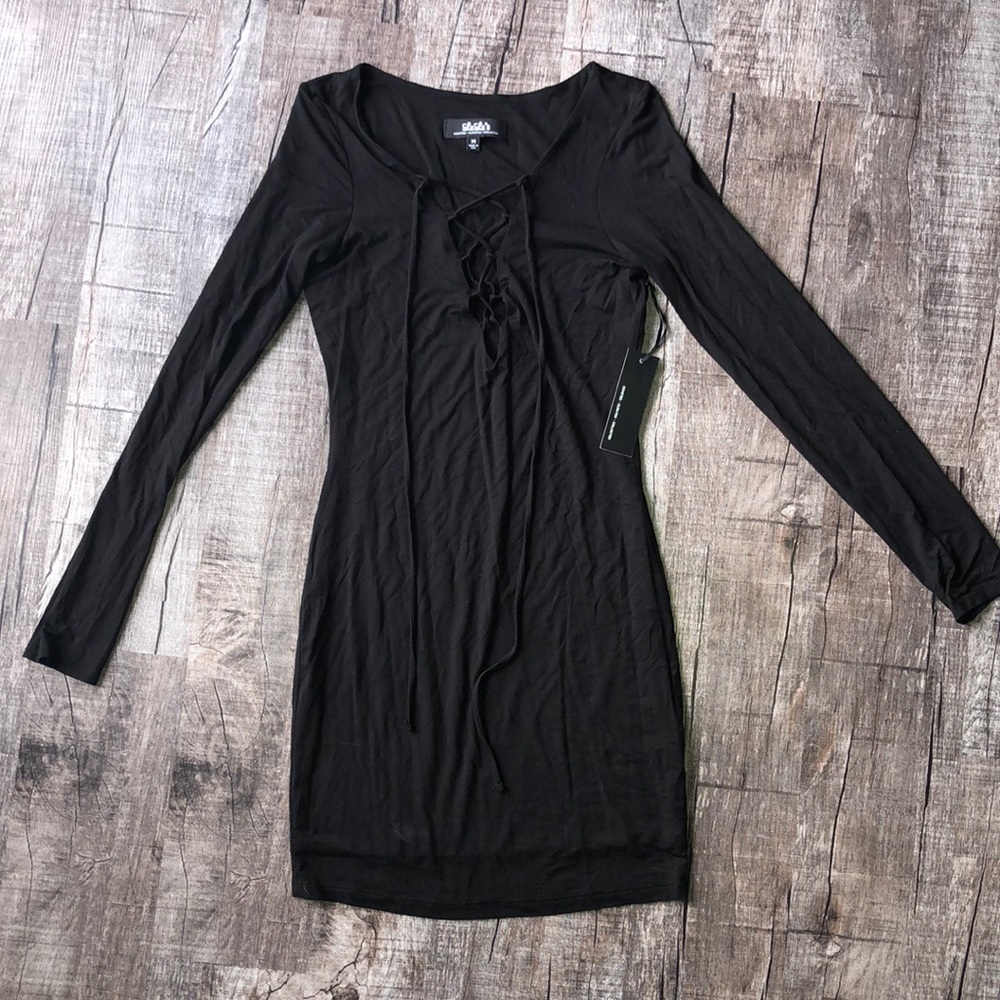 NWT Lulus lace up long sleeve dress size M